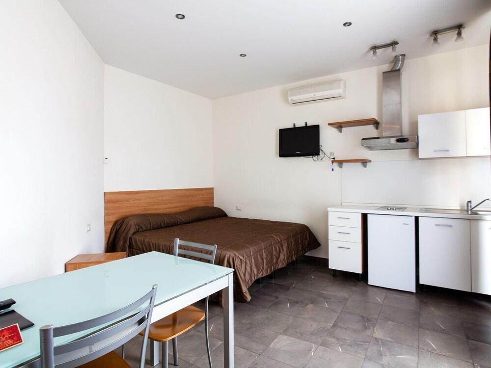 Appartamenti Astoria Bologna Ngoại thất bức ảnh